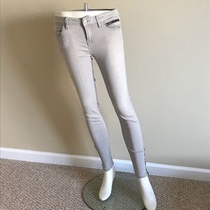 Guess grey jean brittney legging nwot size 28